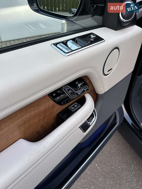 Позашляховик / Кросовер Land Rover Range Rover 2018 в Києві фото 13 Позашляховик / Кросовер Land Rover Range Rover 2018 в Києві
