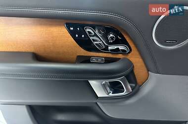 Позашляховик / Кросовер Land Rover Range Rover 2018 в  фото 11 Позашляховик / Кросовер Land Rover Range Rover 2018 в
