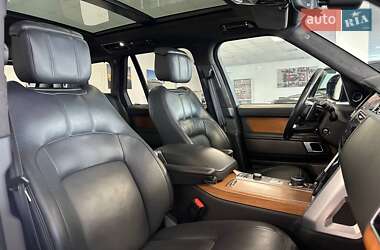 Позашляховик / Кросовер Land Rover Range Rover 2018 в  фото 14 Позашляховик / Кросовер Land Rover Range Rover 2018 в