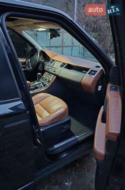 Позашляховик / Кросовер Land Rover Range Rover 2008 в  фото 9 Позашляховик / Кросовер Land Rover Range Rover 2008 в