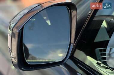 Позашляховик / Кросовер Land Rover Range Rover 2016 в  фото 17 Позашляховик / Кросовер Land Rover Range Rover 2016 в