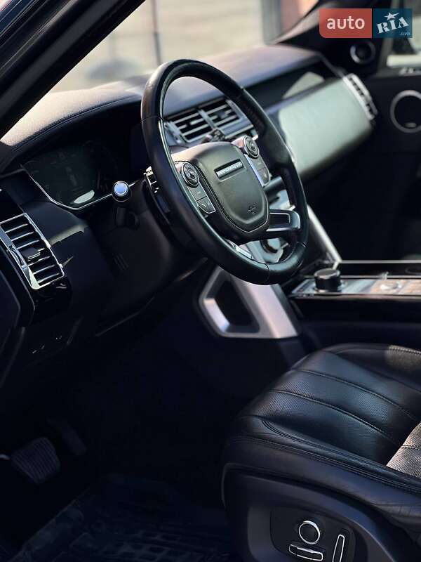 Позашляховик / Кросовер Land Rover Range Rover 2016 в Києві фото 27 Позашляховик / Кросовер Land Rover Range Rover 2016 в Києві