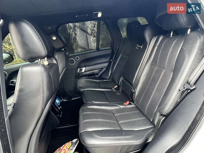 Позашляховик / Кросовер Land Rover Range Rover 2016 в Трускавці фото 42 Позашляховик / Кросовер Land Rover Range Rover 2016 в Трускавці