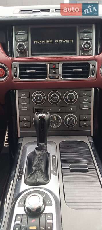 Внедорожник / Кроссовер Land Rover Range Rover 2010 в Ужгороде