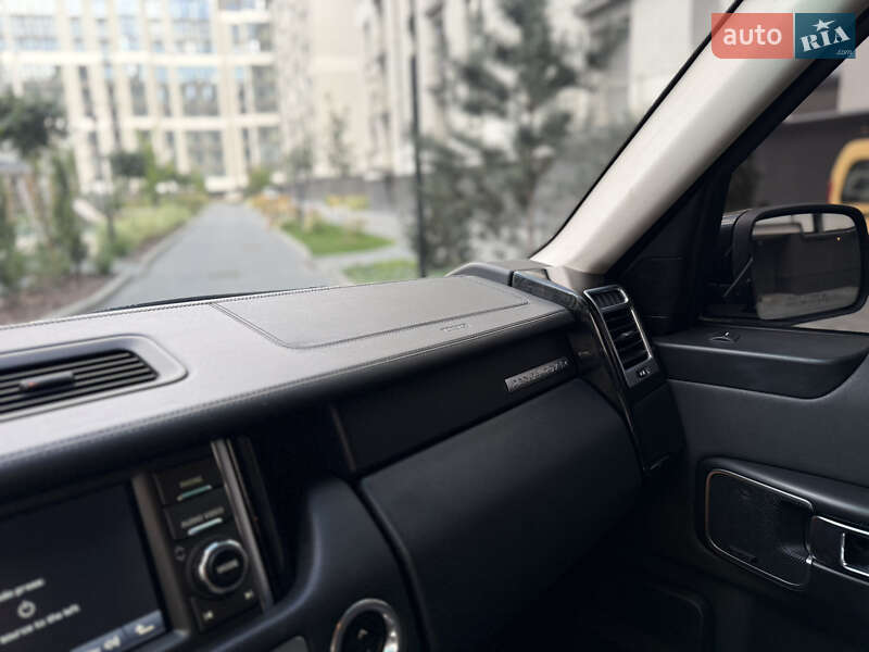 Внедорожник / Кроссовер Land Rover Range Rover 2010 в Ивано-Франковске