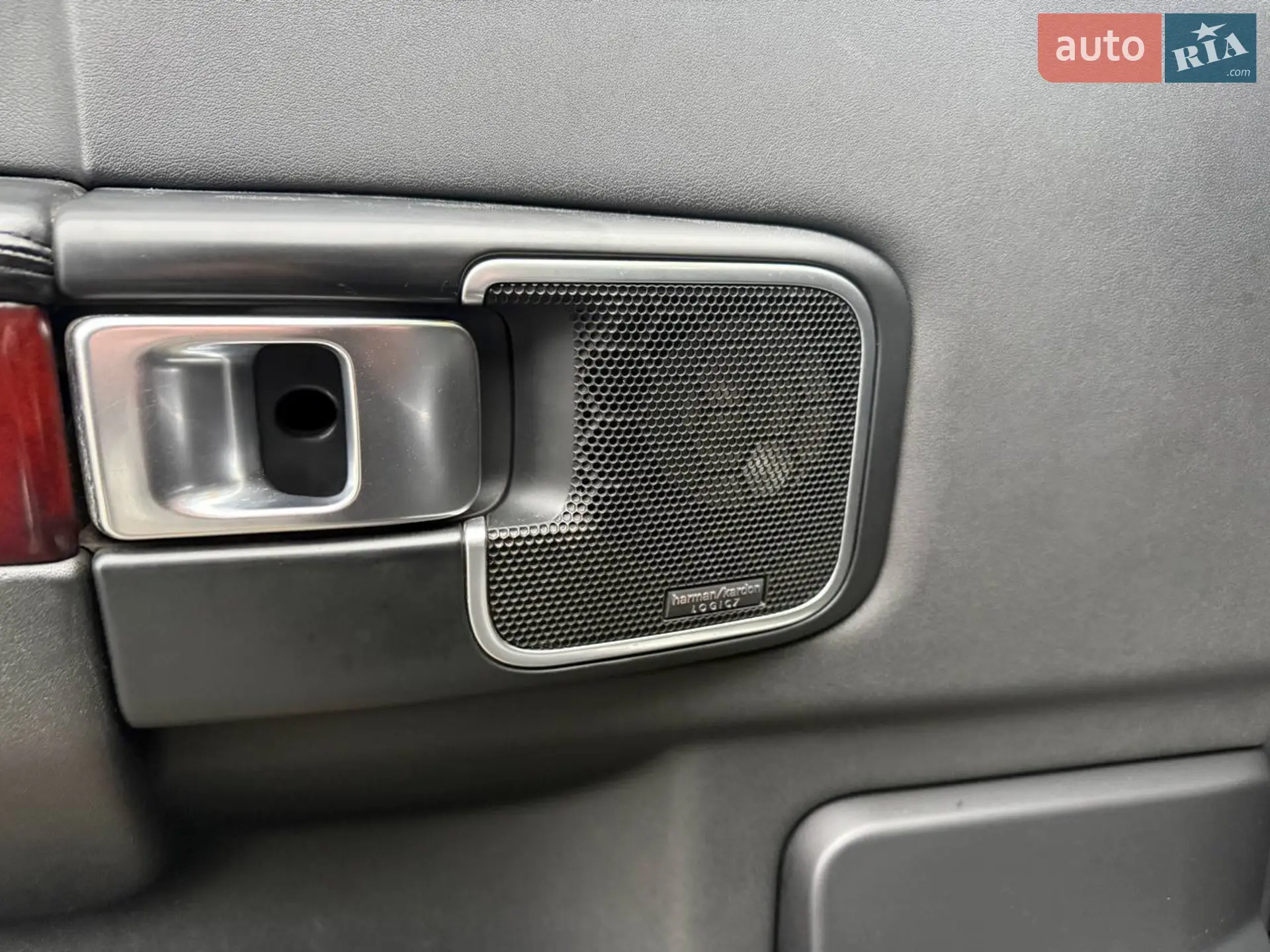 2010 Land Rover Range Rover - мініатюра 26
