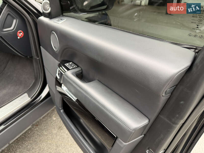 Позашляховик / Кросовер Land Rover Range Rover 2016 в Києві фото 32 Позашляховик / Кросовер Land Rover Range Rover 2016 в Києві