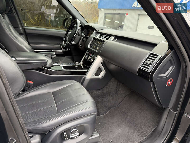 Позашляховик / Кросовер Land Rover Range Rover 2016 в Києві фото 35 Позашляховик / Кросовер Land Rover Range Rover 2016 в Києві