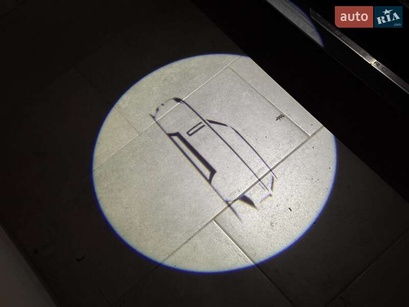 Внедорожник / Кроссовер Land Rover Range Rover 2023 в Тернополе