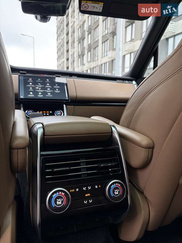 Внедорожник / Кроссовер Land Rover Range Rover 2023 в Киеве фото 41 Внедорожник / Кроссовер Land Rover Range Rover 2023 в Киеве