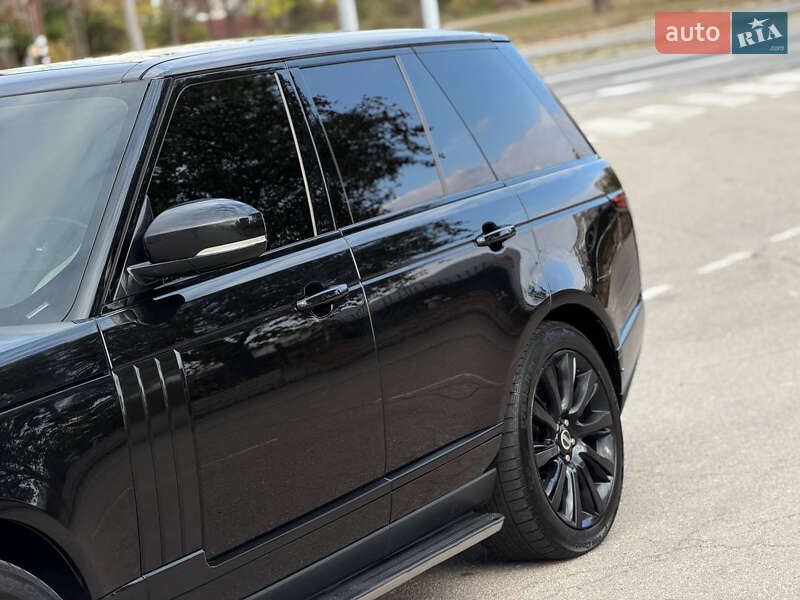 Внедорожник / Кроссовер Land Rover Range Rover 2015 в Запорожье