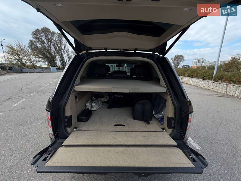 Внедорожник / Кроссовер Land Rover Range Rover 2015 в Запорожье