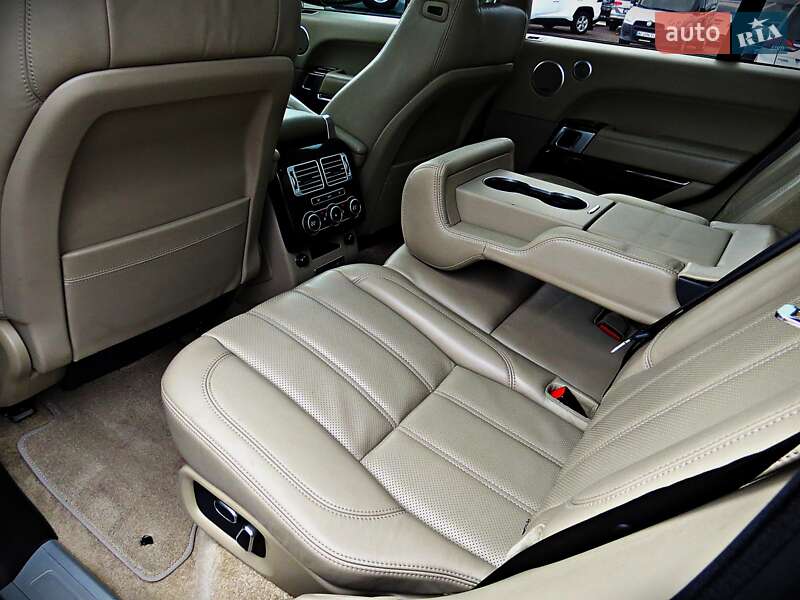 Внедорожник / Кроссовер Land Rover Range Rover 2015 в Черкассах