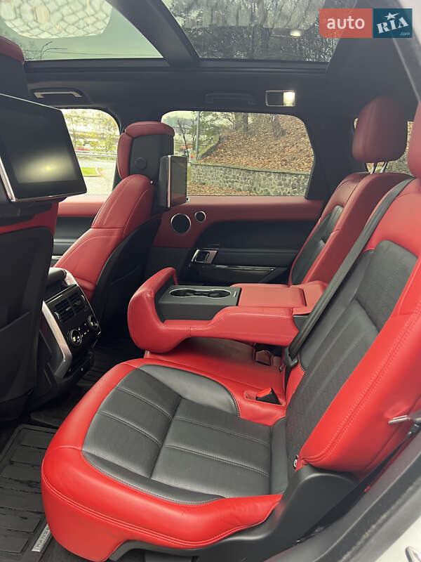 Внедорожник / Кроссовер Land Rover Range Rover 2018 в Киеве фото 24 Внедорожник / Кроссовер Land Rover Range Rover 2018 в Киеве