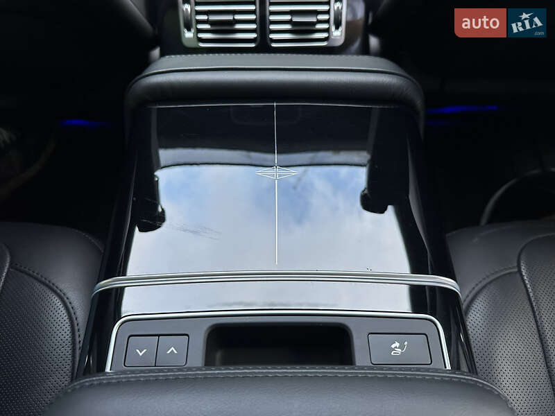 Внедорожник / Кроссовер Land Rover Range Rover 2018 в Киеве