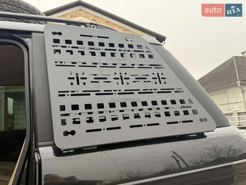 Внедорожник / Кроссовер Land Rover Range Rover 2003 в Черновцах