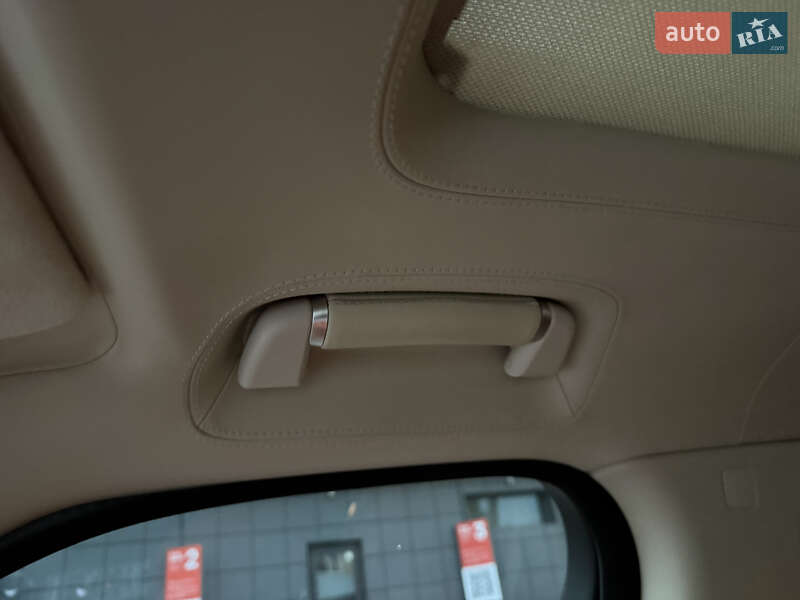 Внедорожник / Кроссовер Land Rover Range Rover 2014 в Киеве фото 52 Внедорожник / Кроссовер Land Rover Range Rover 2014 в Киеве