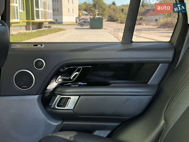 Внедорожник / Кроссовер Land Rover Range Rover 2018 в Тернополе