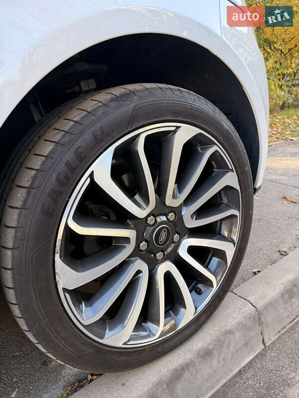 Внедорожник / Кроссовер Land Rover Range Rover 2013 в Киеве