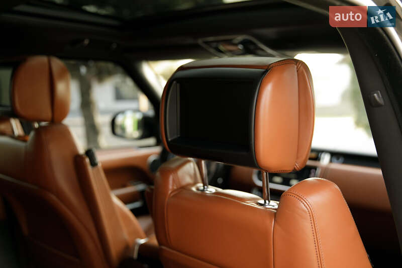 Внедорожник / Кроссовер Land Rover Range Rover 2013 в Черновцах