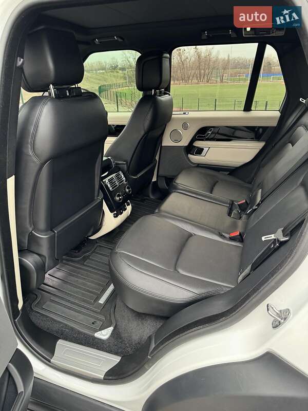 Внедорожник / Кроссовер Land Rover Range Rover 2018 в Киеве