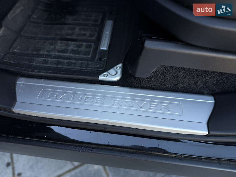 Внедорожник / Кроссовер Land Rover Range Rover 2018 в Львове