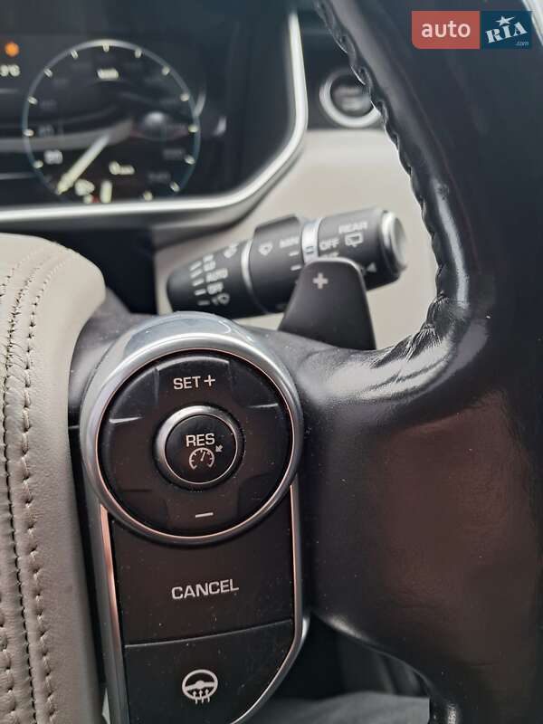 Позашляховик / Кросовер Land Rover Range Rover 2015 в Луцьку