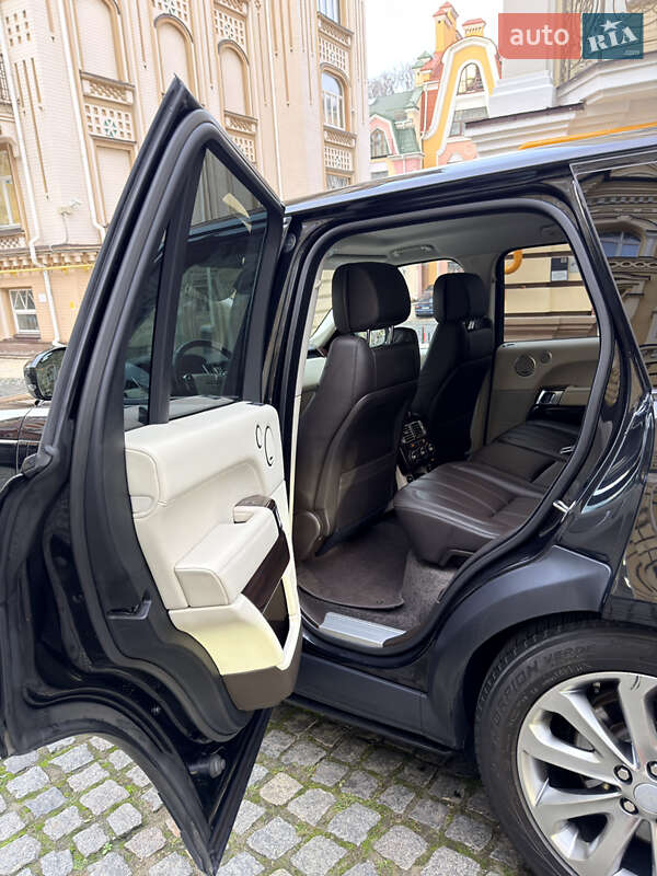Внедорожник / Кроссовер Land Rover Range Rover 2016 в Киеве