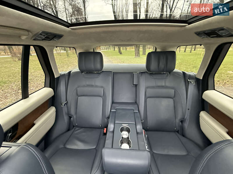 Внедорожник / Кроссовер Land Rover Range Rover 2018 в Киеве