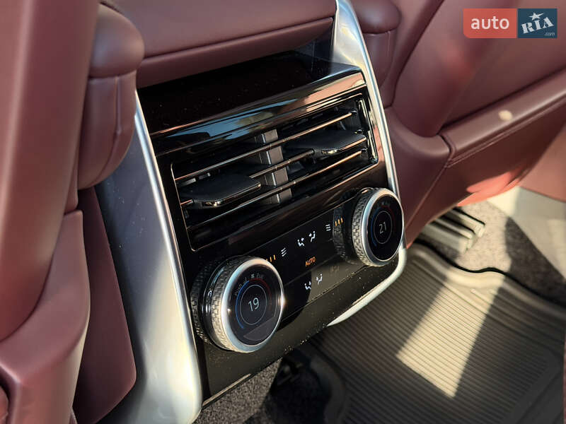 Позашляховик / Кросовер Land Rover Range Rover 2025 в Києві фото 31 Позашляховик / Кросовер Land Rover Range Rover 2025 в Києві