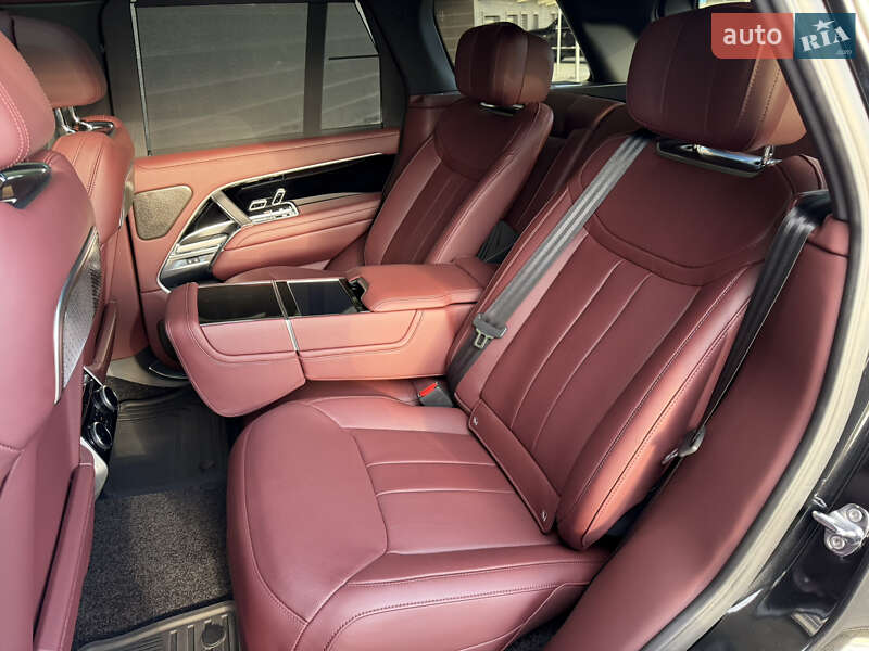 Позашляховик / Кросовер Land Rover Range Rover 2025 в Києві фото 42 Позашляховик / Кросовер Land Rover Range Rover 2025 в Києві