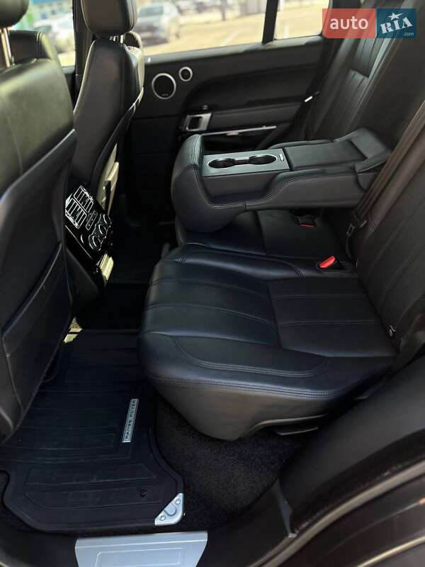 Внедорожник / Кроссовер Land Rover Range Rover 2016 в Киеве