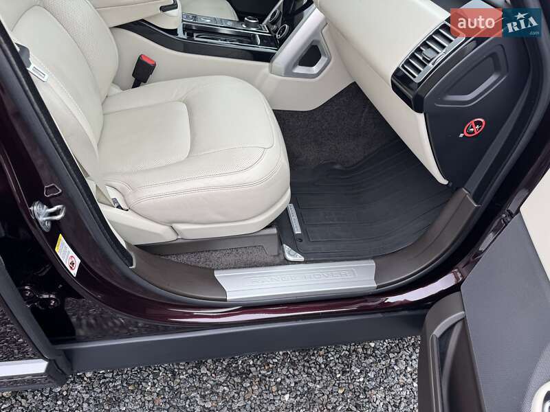 Внедорожник / Кроссовер Land Rover Range Rover 2018 в Тернополе