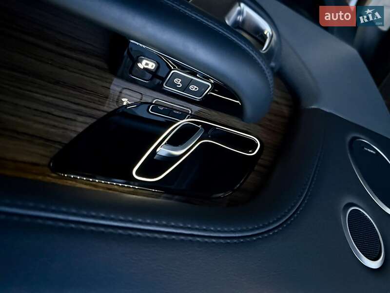 Внедорожник / Кроссовер Land Rover Range Rover 2019 в Одессе фото 97 Внедорожник / Кроссовер Land Rover Range Rover 2019 в Одессе