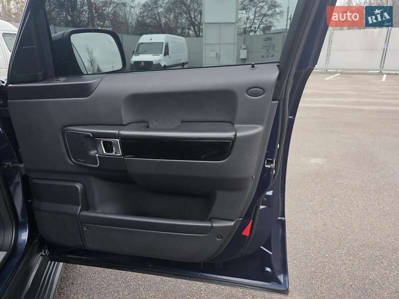 Позашляховик / Кросовер Land Rover Range Rover 2011 в Києві