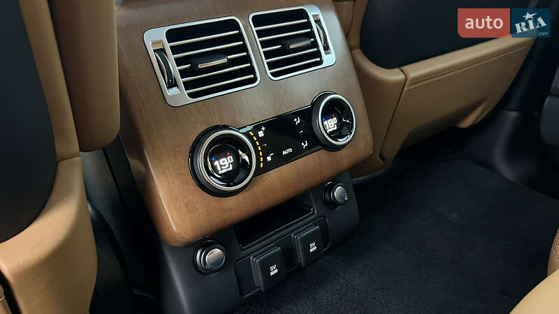 Внедорожник / Кроссовер Land Rover Range Rover 2018 в Львове