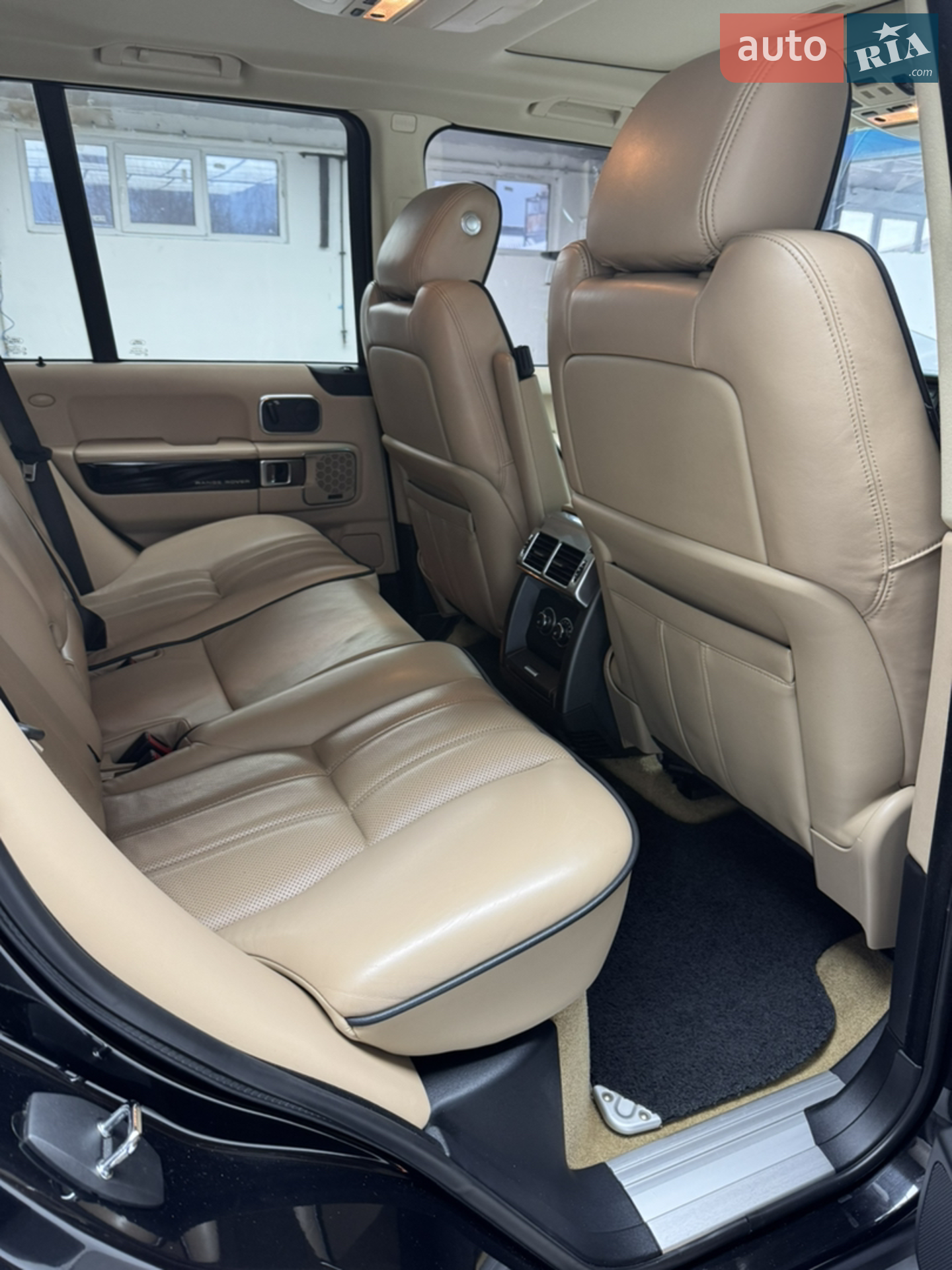 2012 Land Rover Range Rover - мініатюра 14