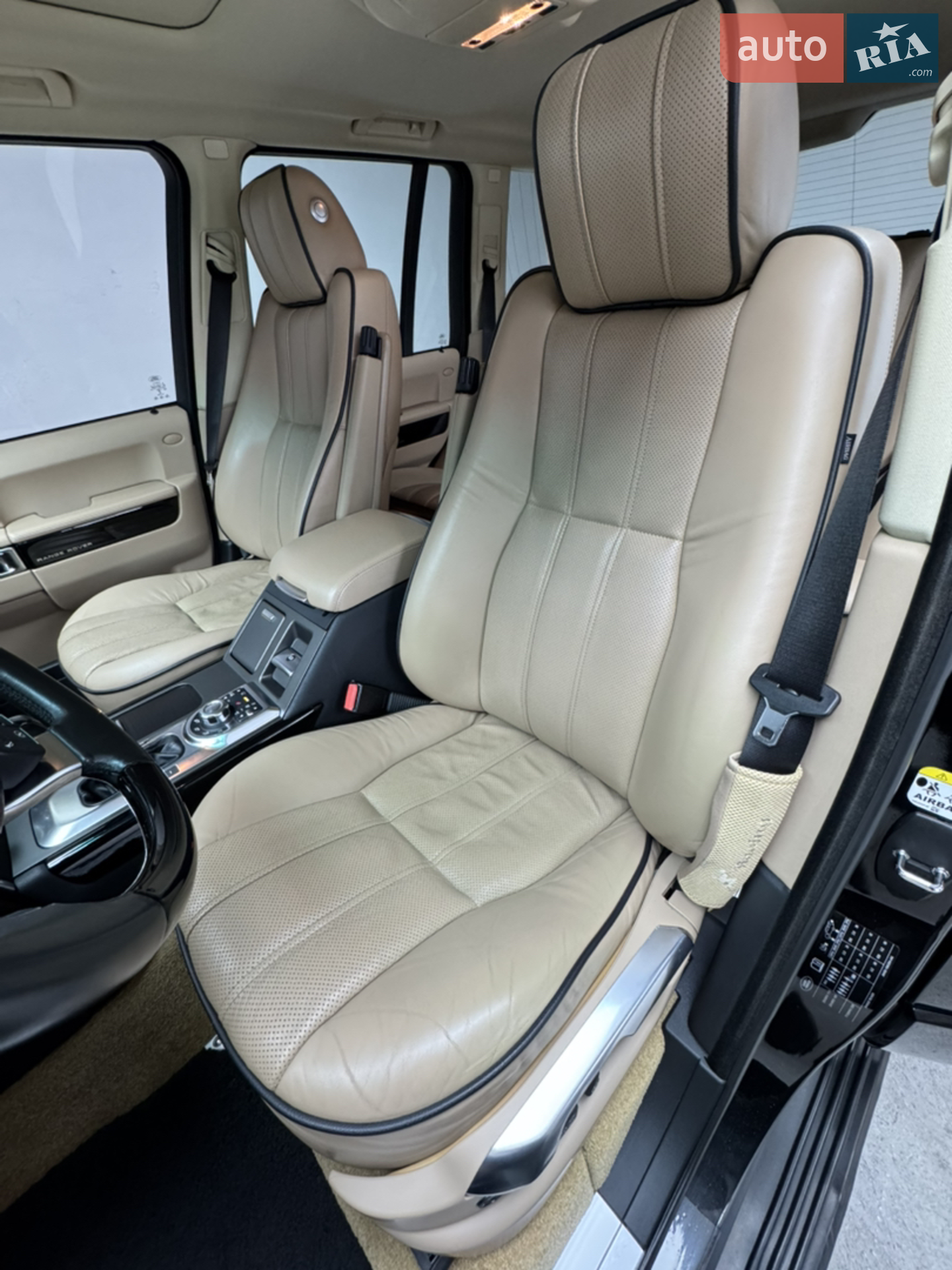 2012 Land Rover Range Rover - мініатюра 15