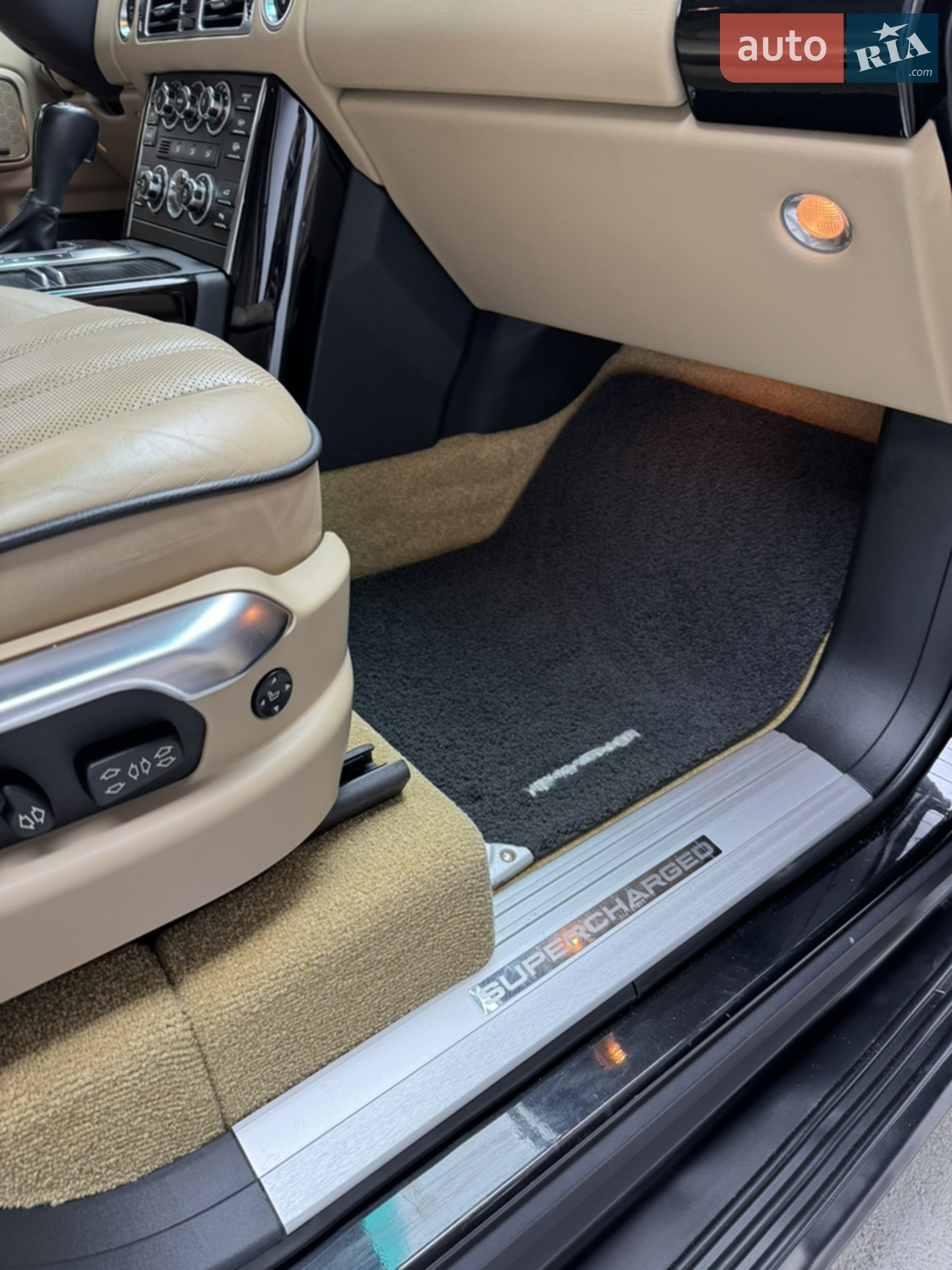 2012 Land Rover Range Rover - мініатюра 37