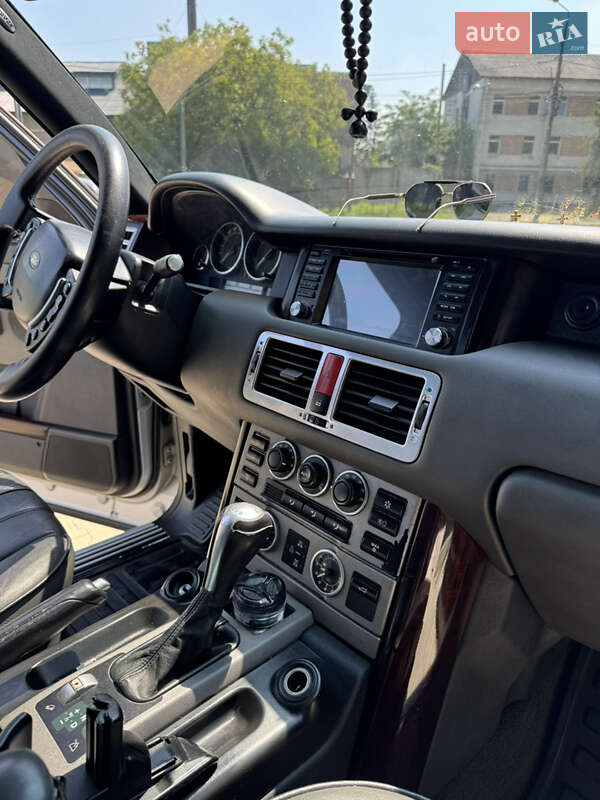 Внедорожник / Кроссовер Land Rover Range Rover 2002 в Черновцах фото 10 Внедорожник / Кроссовер Land Rover Range Rover 2002 в Черновцах
