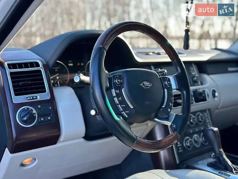 Позашляховик / Кросовер Land Rover Range Rover 2010 в Києві