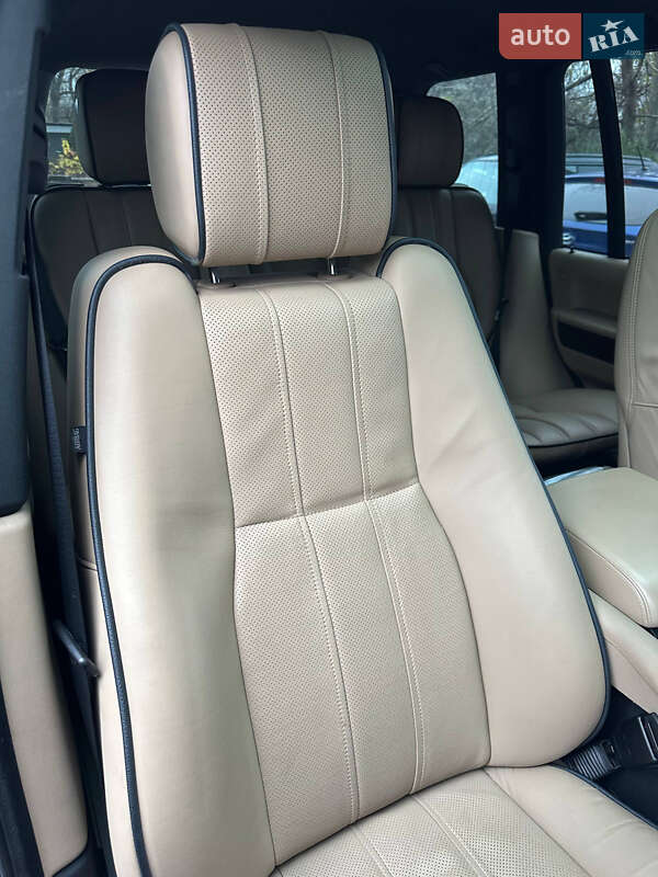 Позашляховик / Кросовер Land Rover Range Rover 2010 в Києві