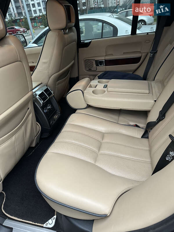 Позашляховик / Кросовер Land Rover Range Rover 2010 в Києві