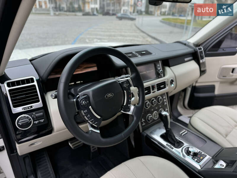 Позашляховик / Кросовер Land Rover Range Rover 2010 в Харкові