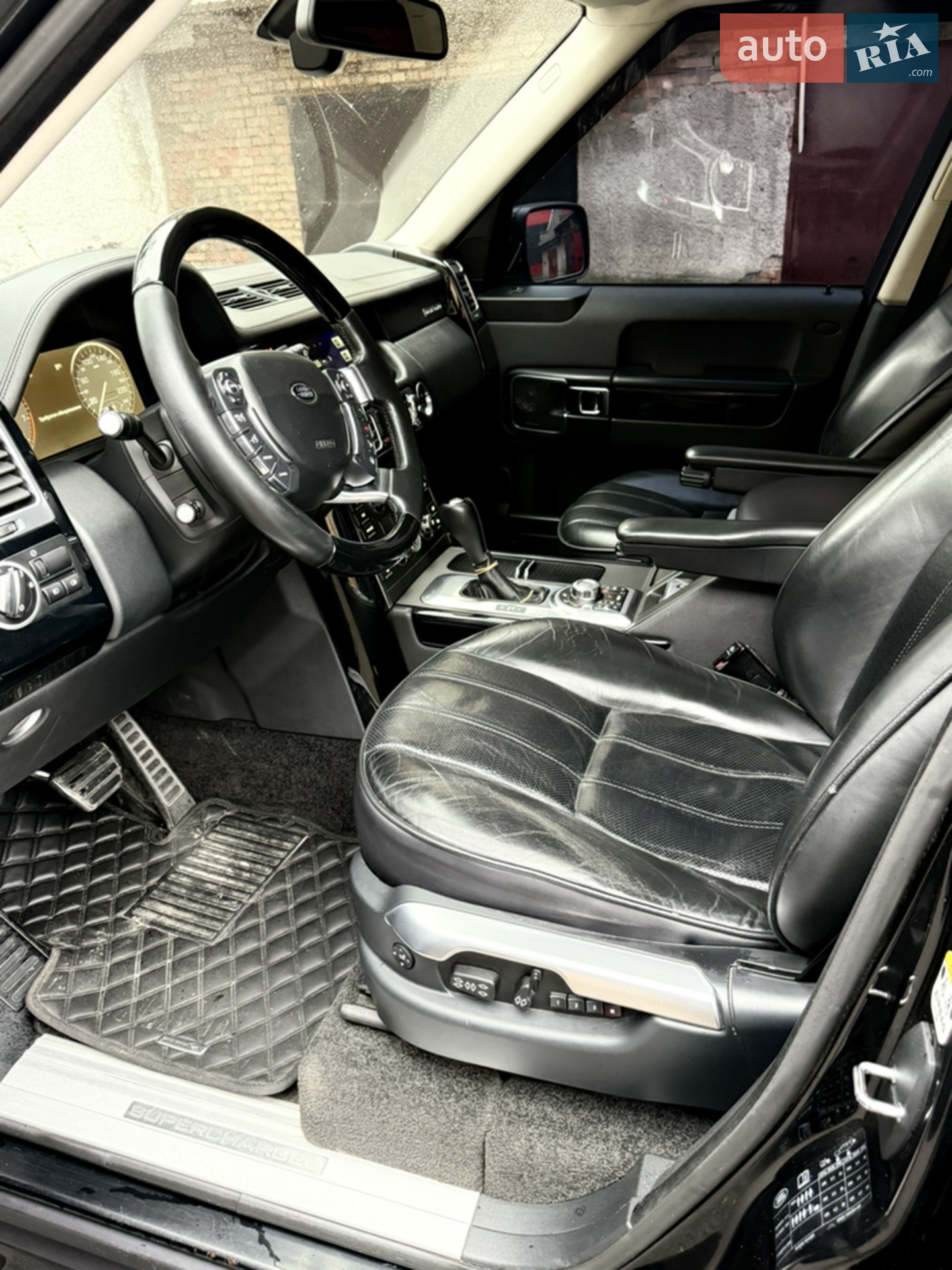 2010 Land Rover Range Rover - мініатюра 19
