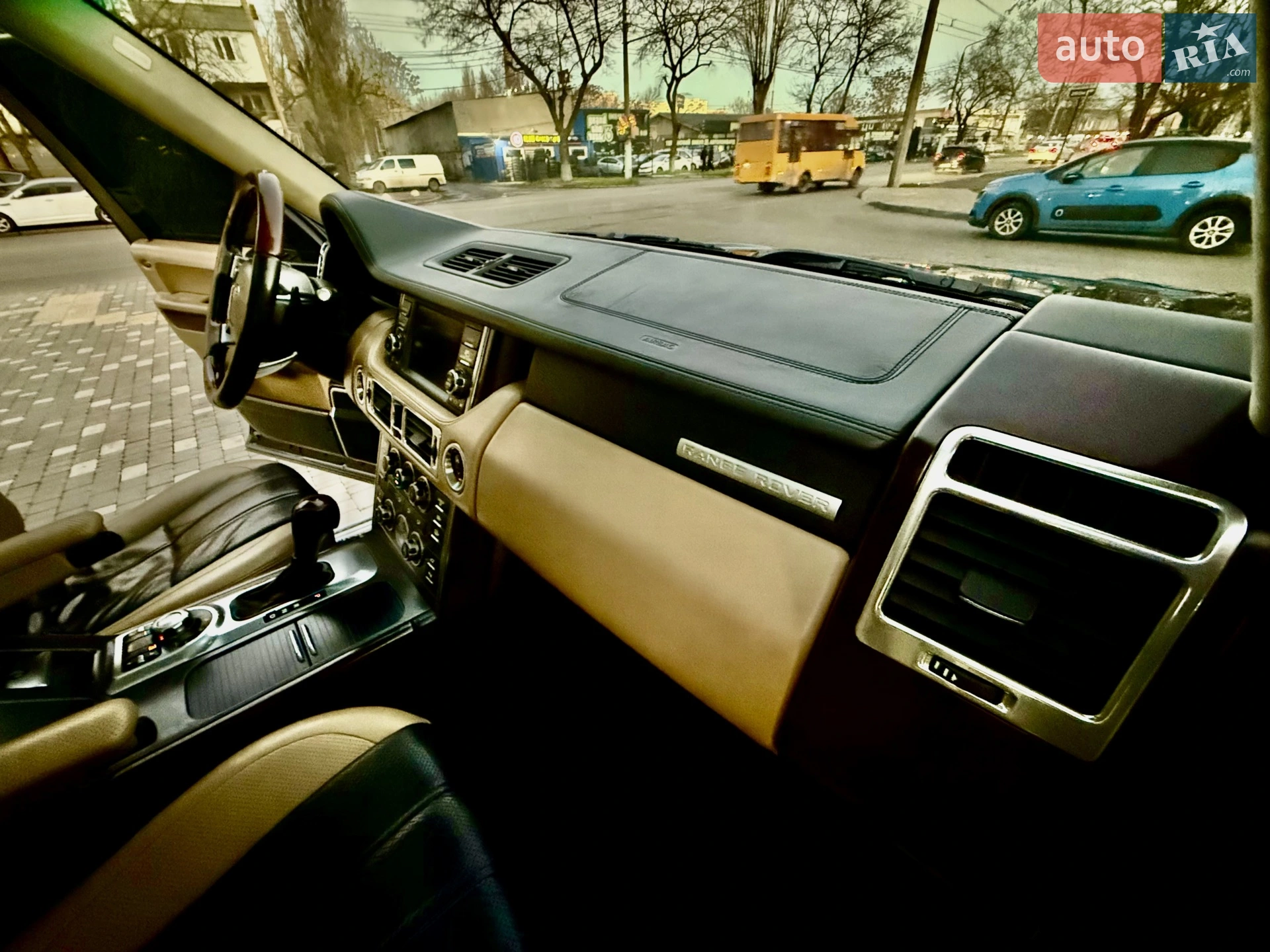 2011 Land Rover Range Rover - мініатюра 52