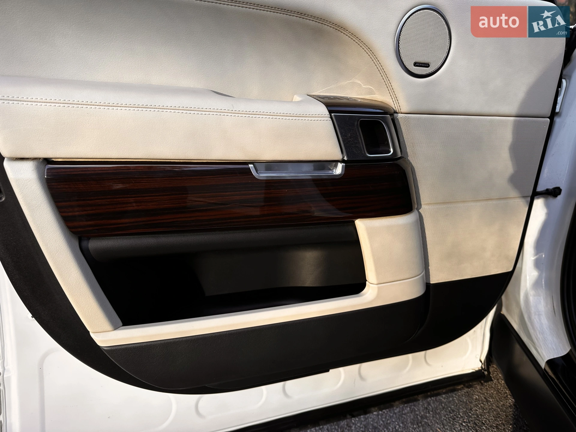 2013 Land Rover Range Rover - мініатюра 51