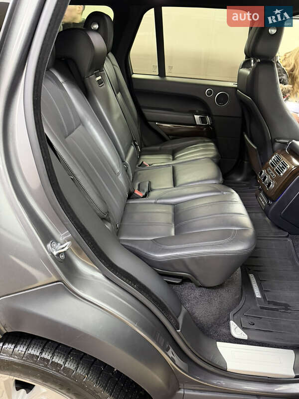 Позашляховик / Кросовер Land Rover Range Rover 2016 в Кам'янець-Подільському