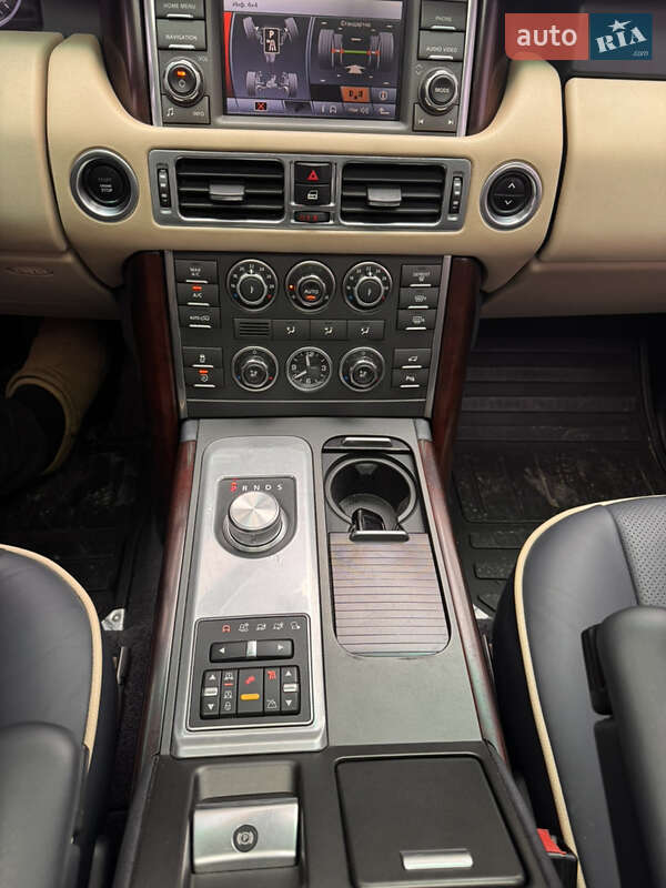 Позашляховик / Кросовер Land Rover Range Rover 2011 в Києві