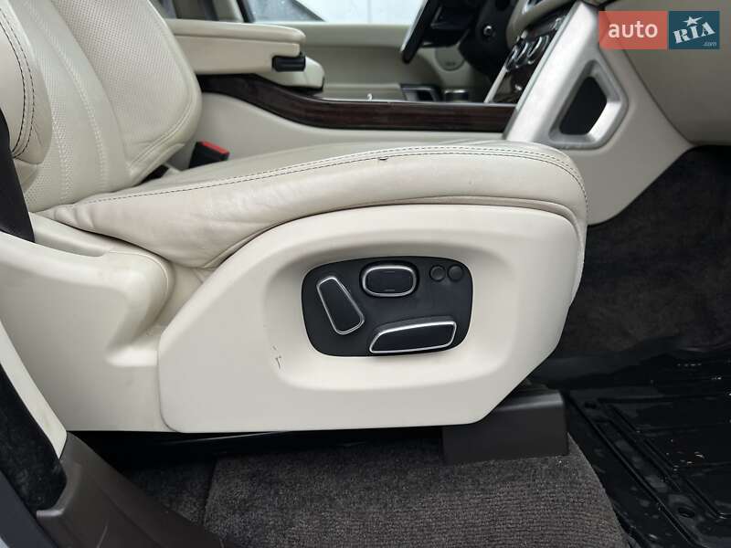 Внедорожник / Кроссовер Land Rover Range Rover 2015 в Киеве